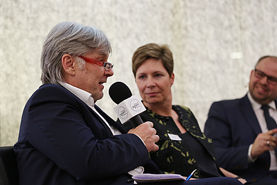 Raimund Kaplinger, Elgin Drda, Andreas Wögerer bei der Podiumsdiskussion